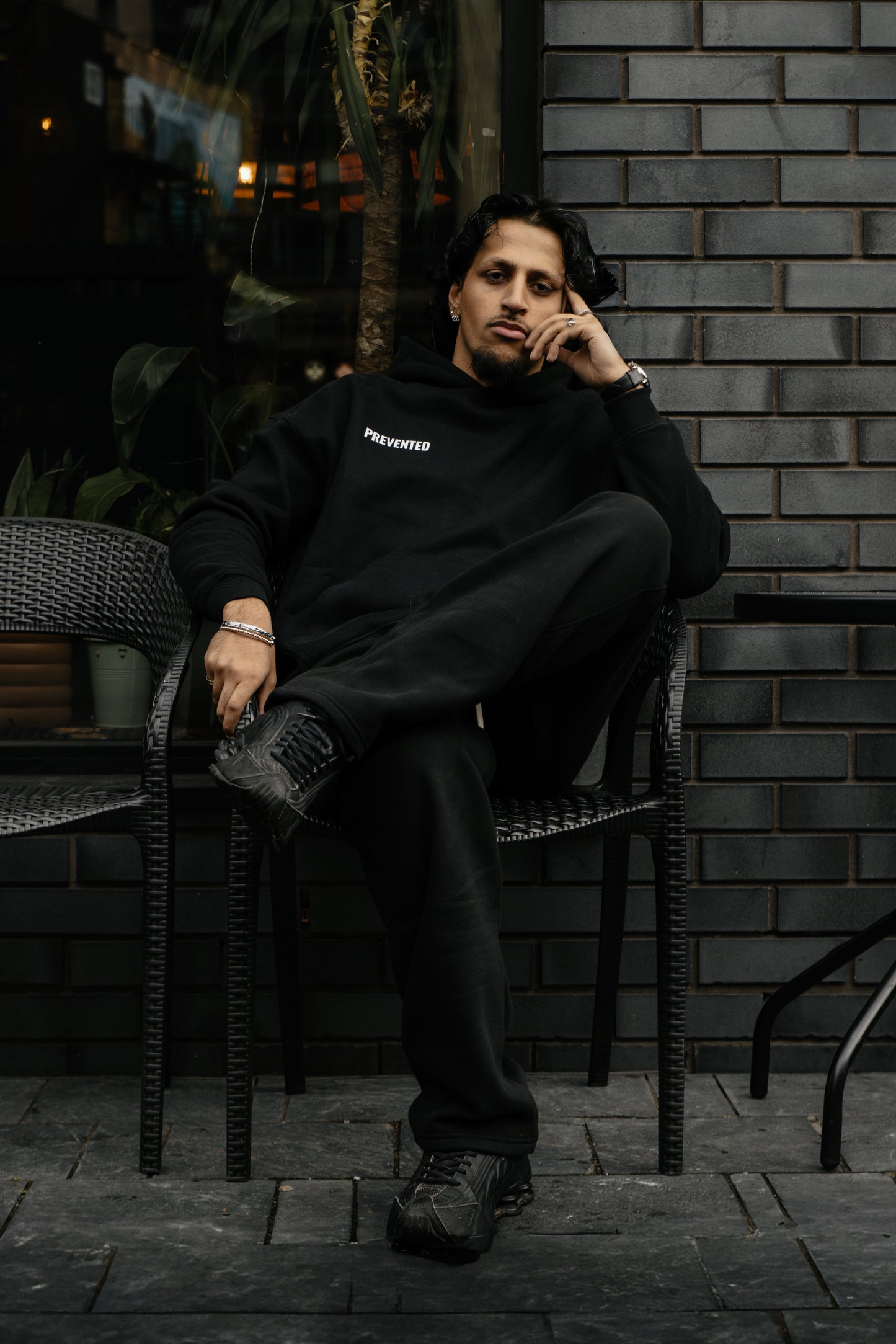 Black Heavyweight Hoodie – Clean Unisex Fit | PREVENTED®